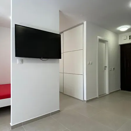 App Cervar Porat Porec Exterior photo
